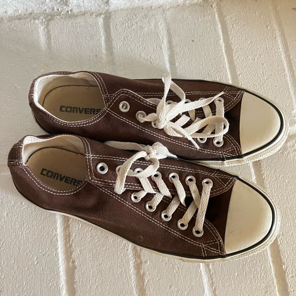 Low Top Chucks - Picture 4 of 5